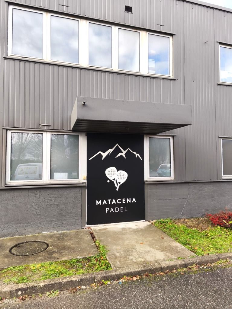 Marquage & pose d'enseigne